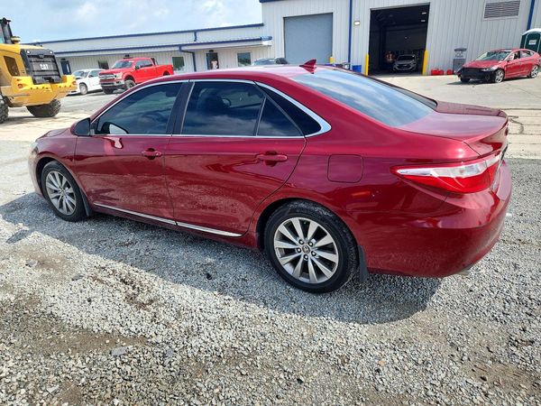 2017 TOYOTA CAMRY XLE/XSE