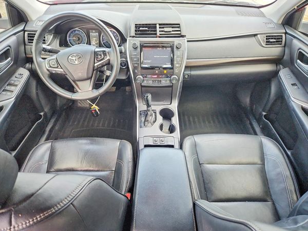 2017 TOYOTA CAMRY XLE/XSE