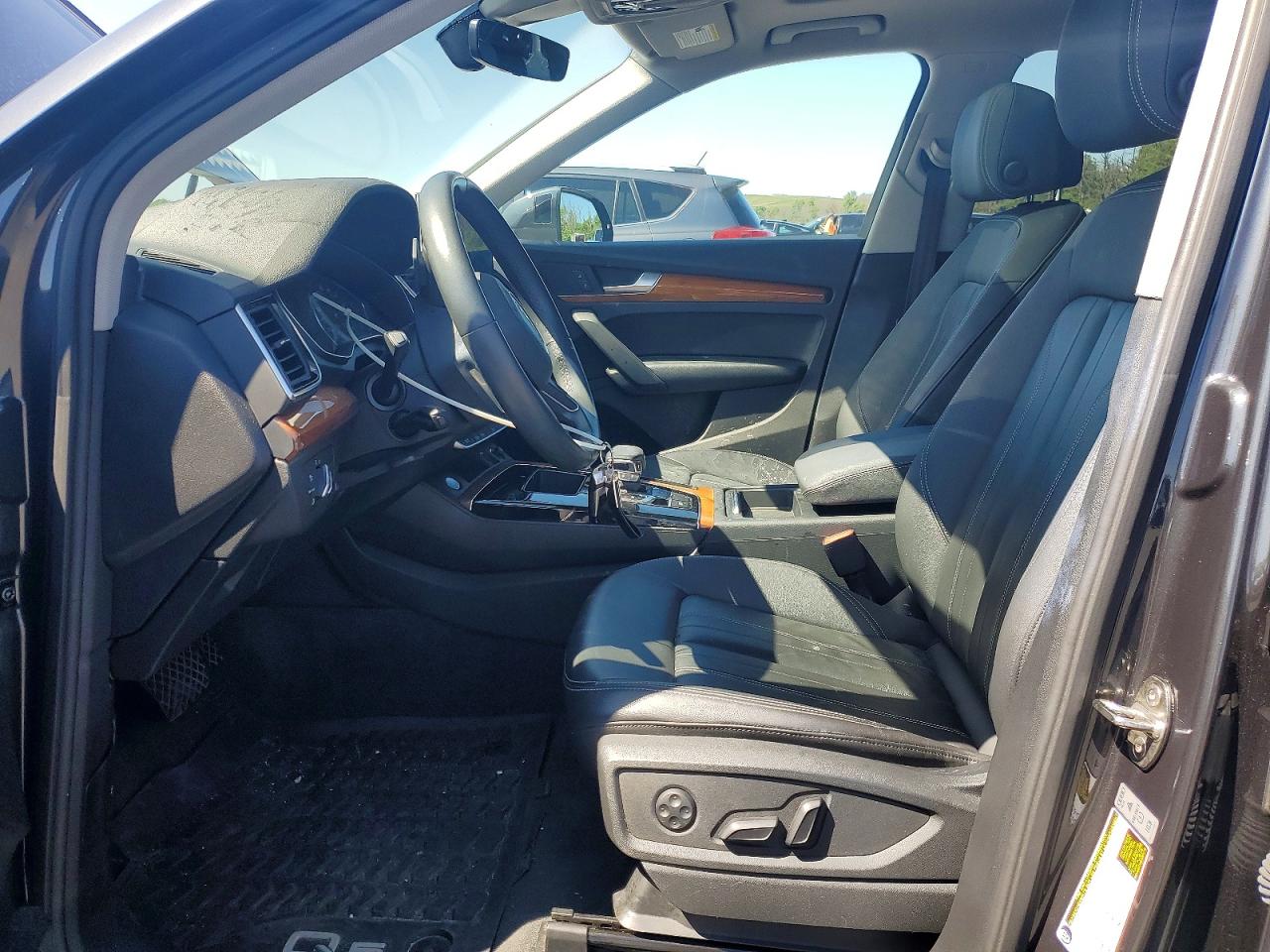 2021 AUDI Q5 quattro Premium
