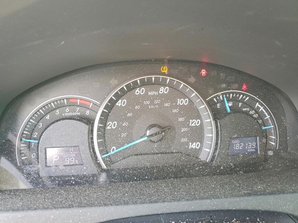 2012 TOYOTA CAMRY