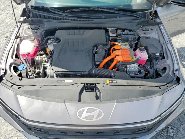 2025 HYUNDAI ELANTRA Blue, SEL Sport