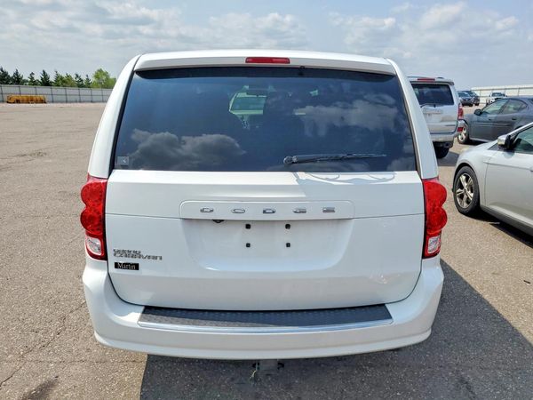 2018 DODGE GRAND CARAVAN SE
