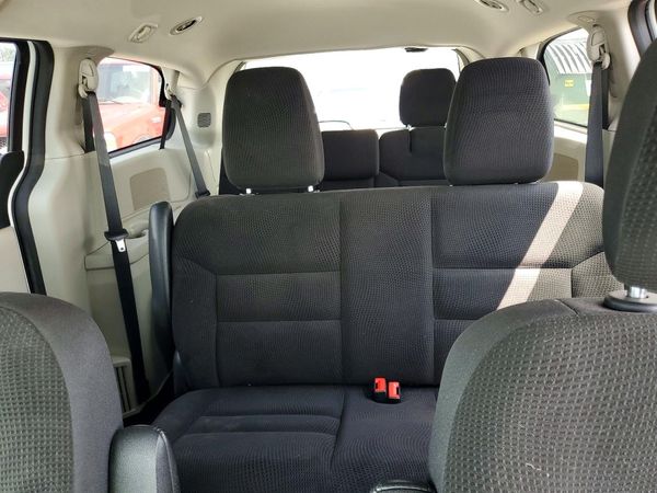 2018 DODGE GRAND CARAVAN SE