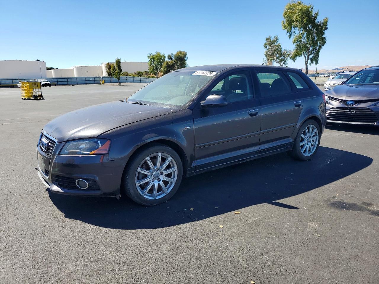 2013 AUDI A3
