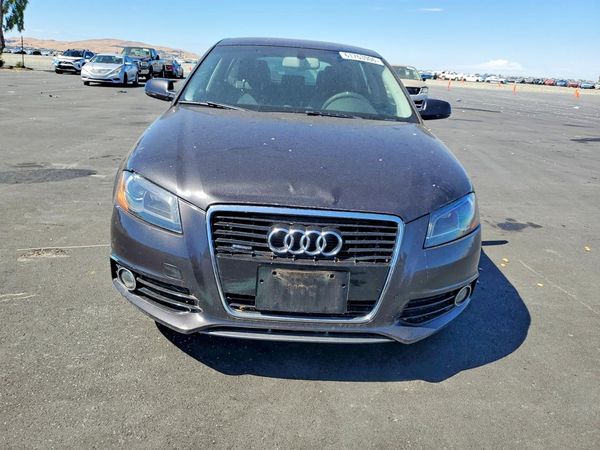 2013 AUDI A3