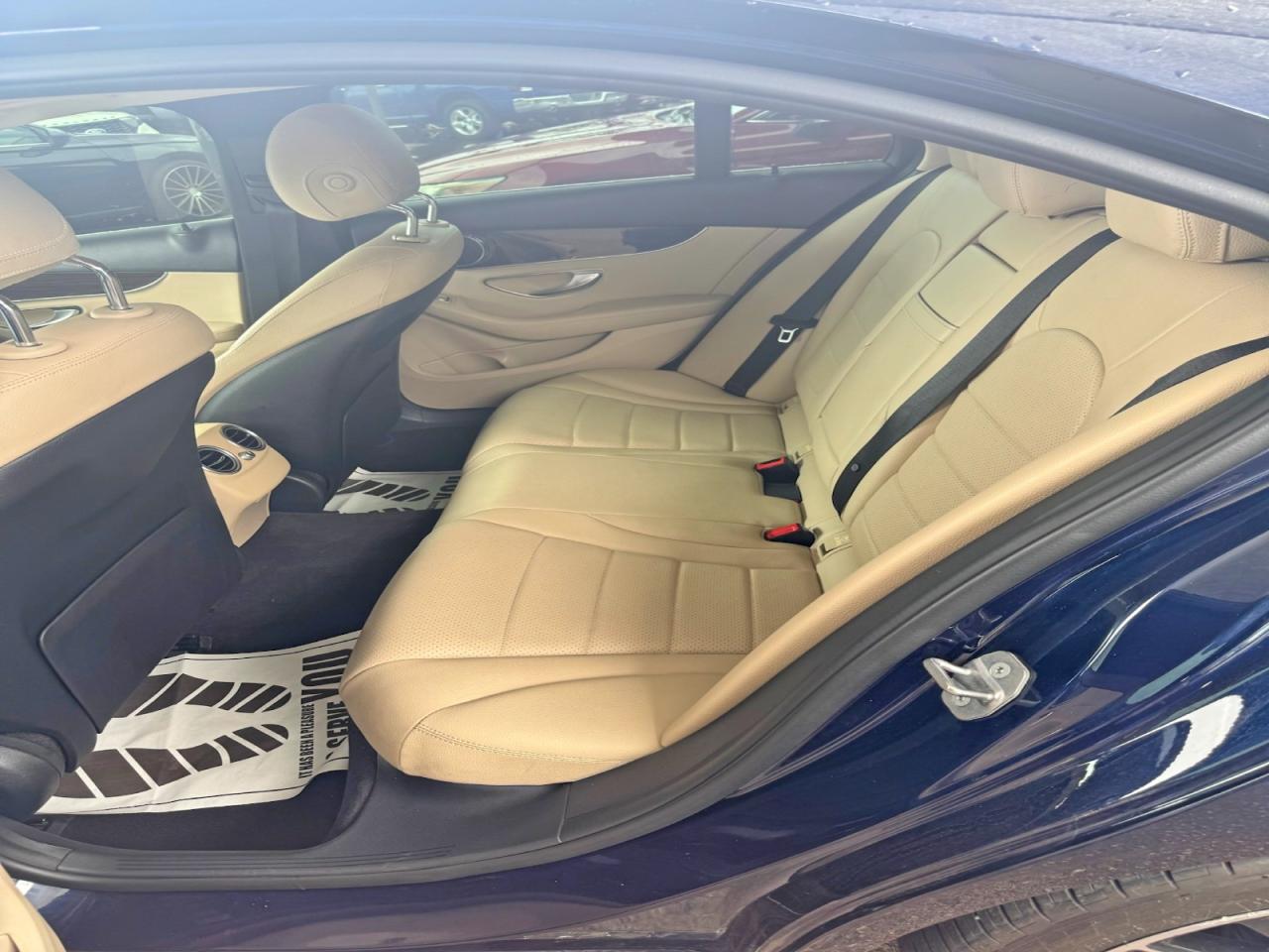 2019 MERCEDES-BENZ C C300