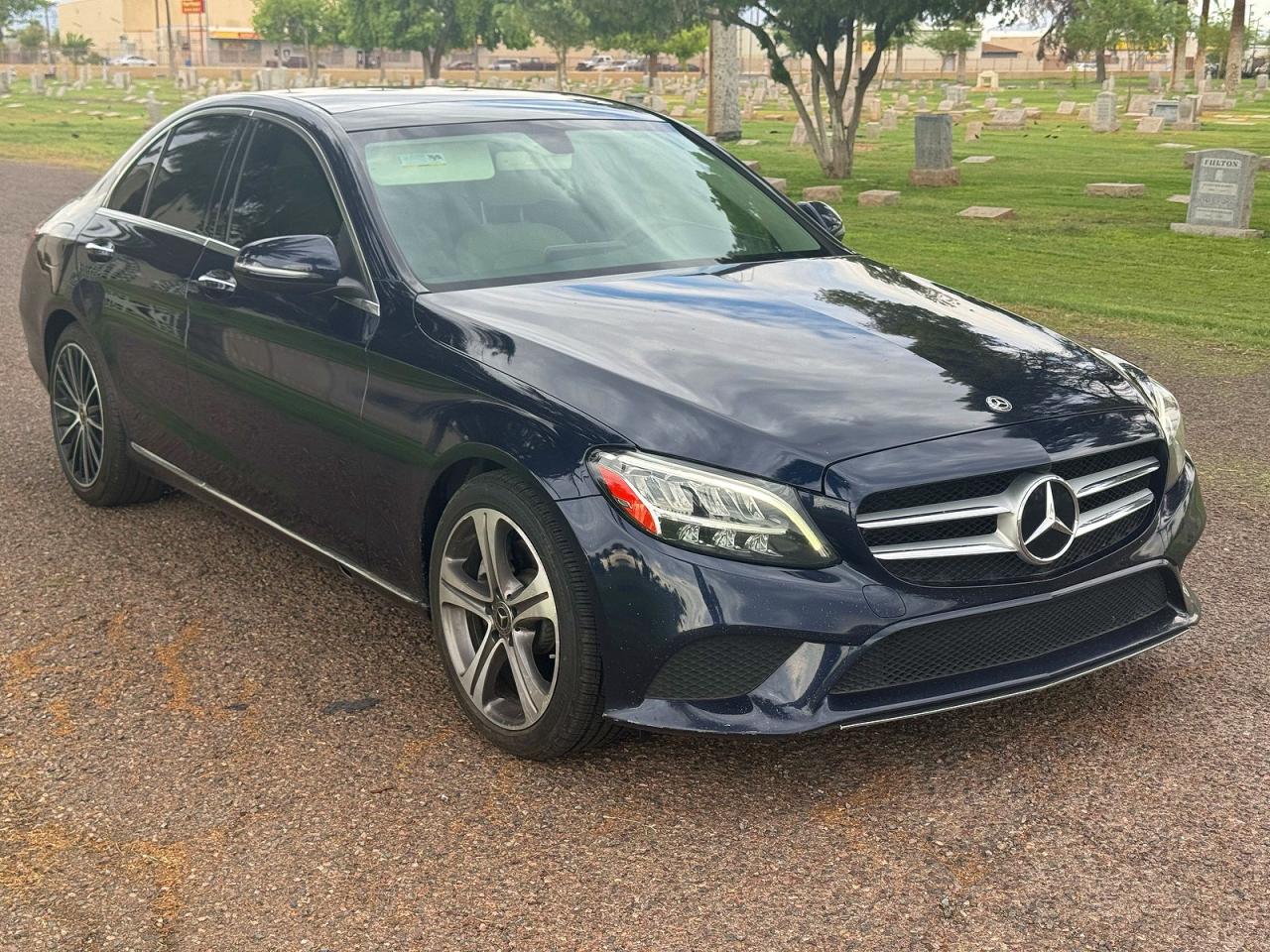 2019 MERCEDES-BENZ C C300