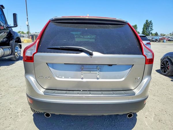 2013 VOLVO XC60
