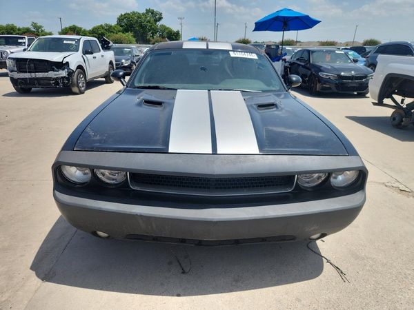 2014 DODGE CHALLENGER SRT — DIRF