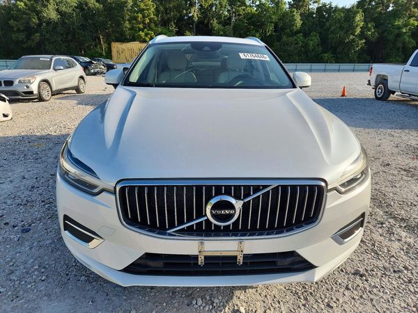 2018 VOLVO XC60 Inscription
