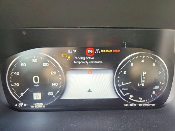 2018 VOLVO XC60 Inscription