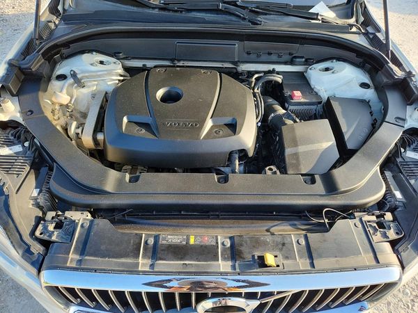2018 VOLVO XC60 Inscription