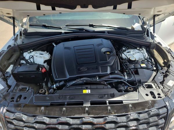 2021 LAND ROVER RANGE ROVER VELAR R-Dynamic S