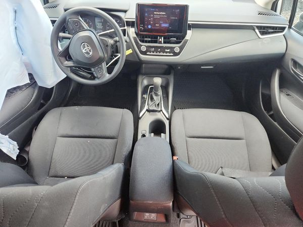 2025 TOYOTA COROLLA
