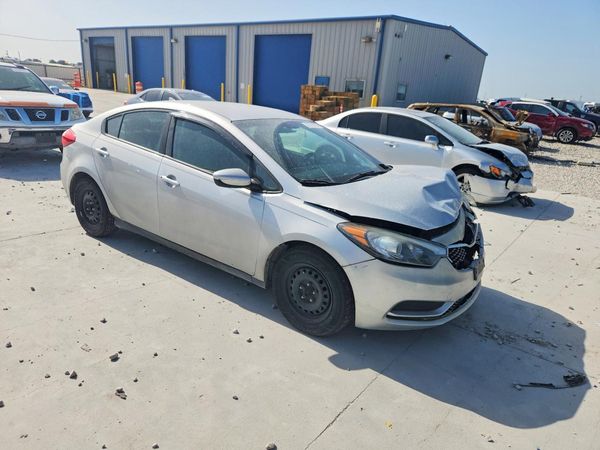2015 KIA FORTE GL(Middle-low grade)