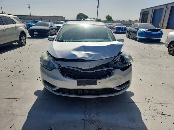 2015 KIA FORTE GL(Middle-low grade)