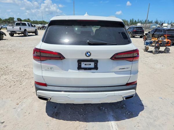 2022 BMW X5 sDrive40i
