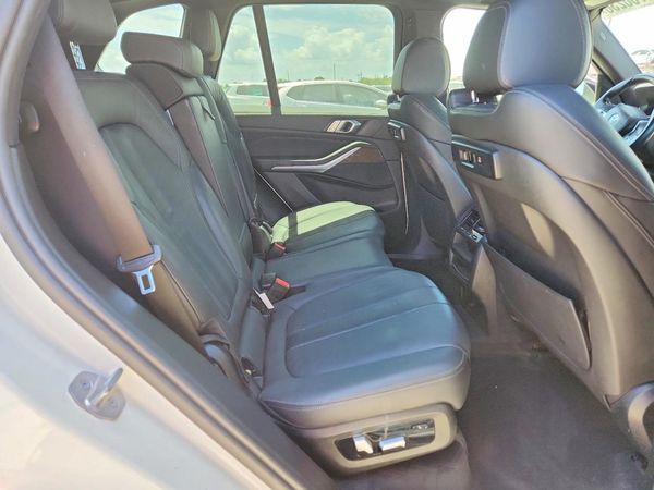 2022 BMW X5 sDrive40i