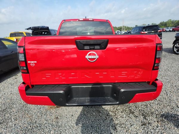 2025 NISSAN FRONTIER