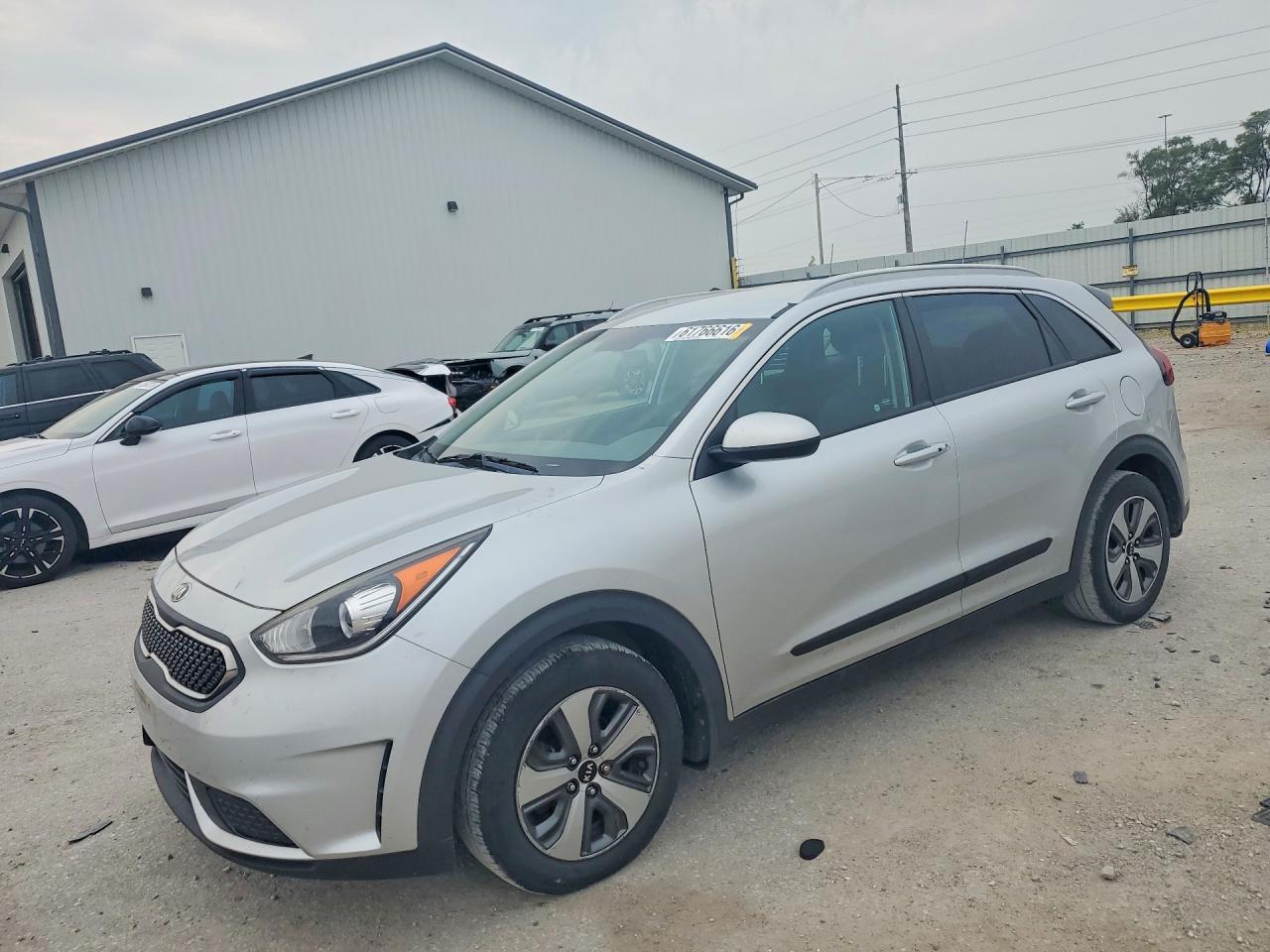 2017 KIA NIRO FE / LX / LX Tech