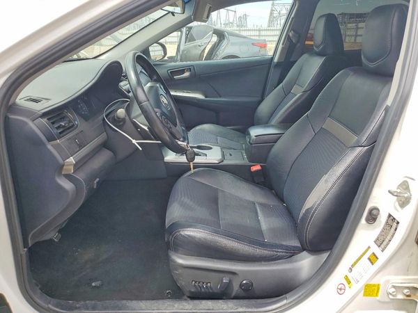 2013 TOYOTA CAMRY