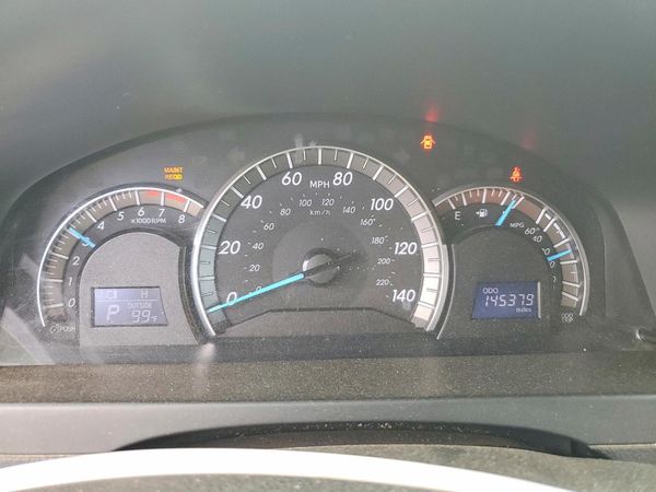 2013 TOYOTA CAMRY