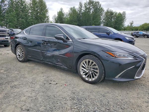 2021 LEXUS ES 300h Luxury