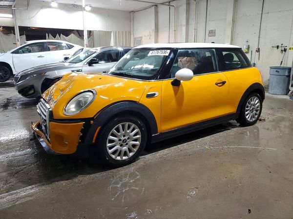 2015 MINI COOPER