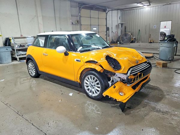 2015 MINI COOPER
