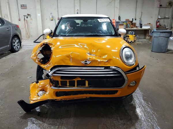 2015 MINI COOPER