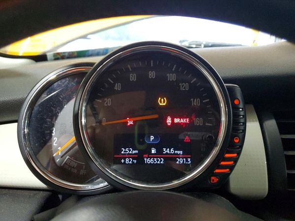 2015 MINI COOPER