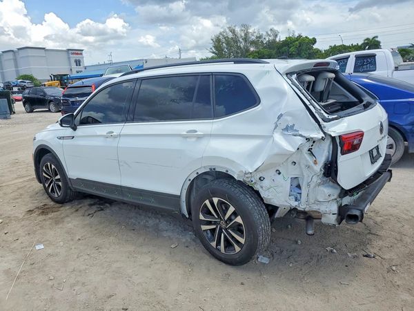 2022 VOLKSWAGEN TIGUAN S