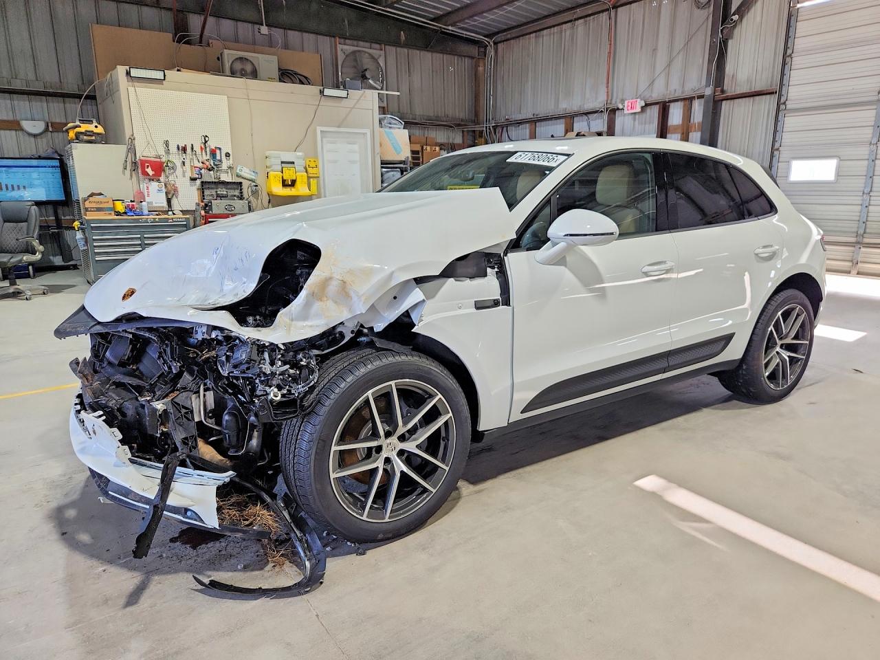 2026 PORSCHE MACAN Macan, Macan T