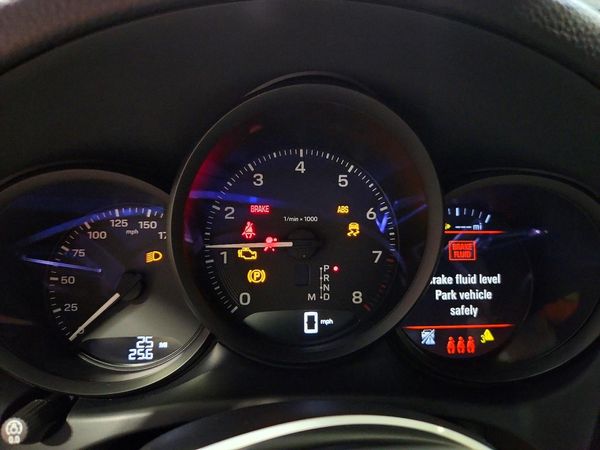 2026 PORSCHE MACAN Macan, Macan T