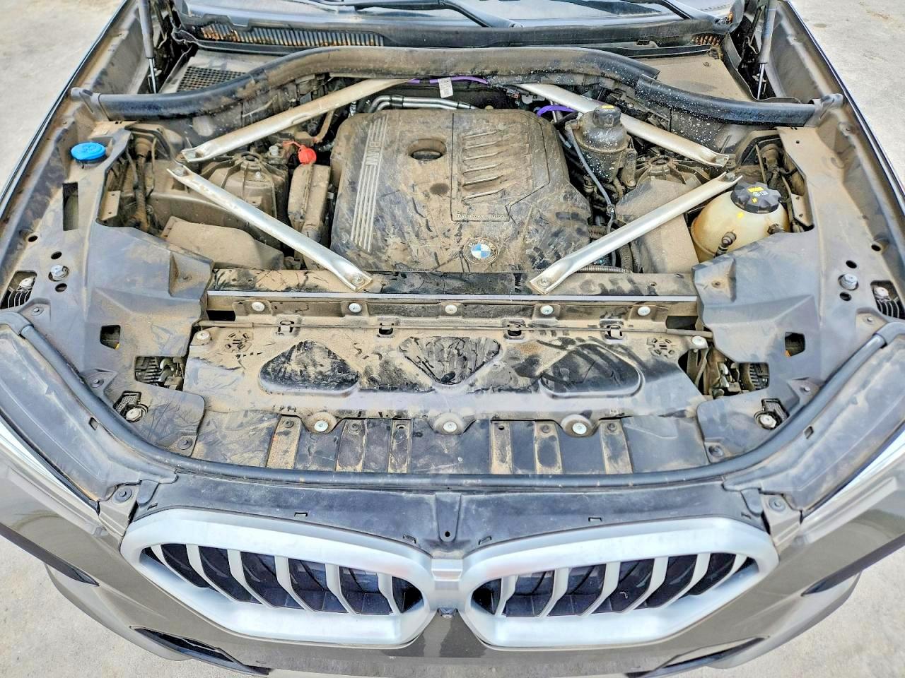 2021 BMW X6 sDrive40i