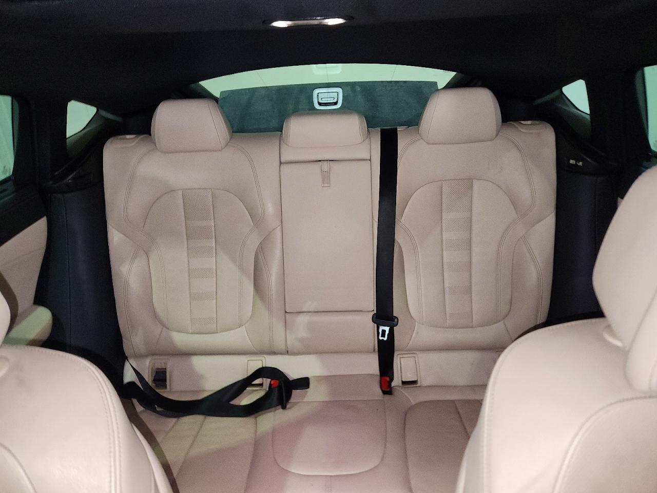 2021 BMW X6 sDrive40i