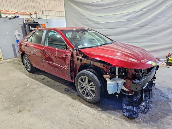 2015 TOYOTA CAMRY