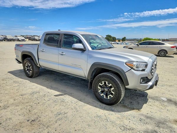 2023 TOYOTA TACOMA SR5