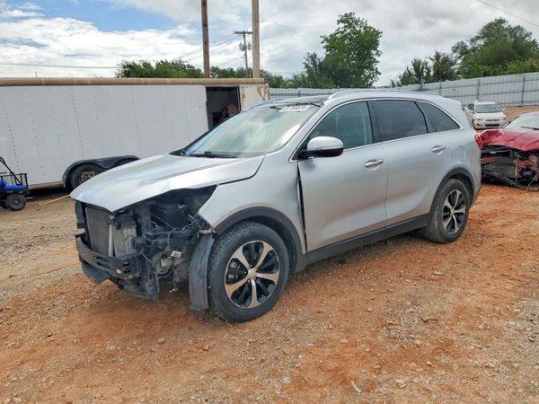 2017 KIA SORENTO EX