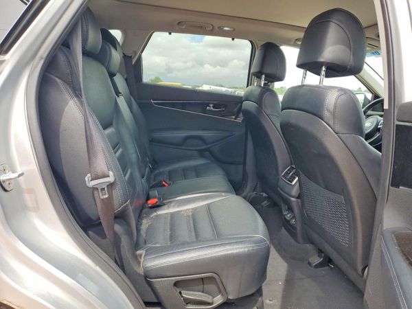 2017 KIA SORENTO EX