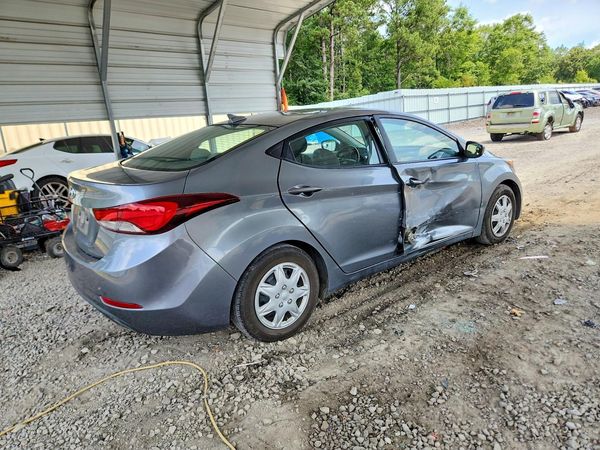 2016 HYUNDAI ELANTRA