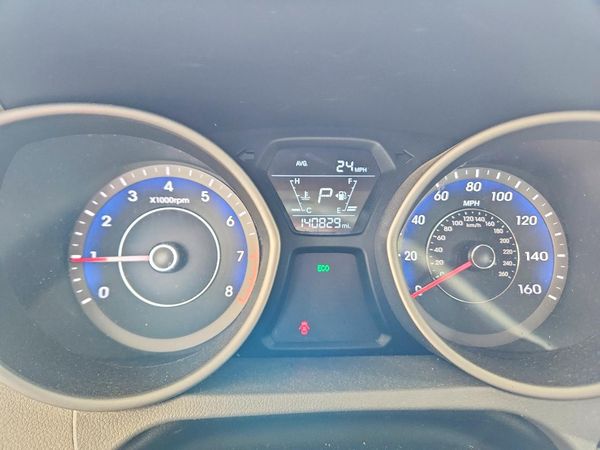 2016 HYUNDAI ELANTRA