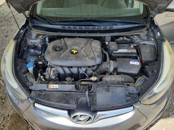 2016 HYUNDAI ELANTRA