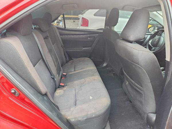 2019 TOYOTA COROLLA
