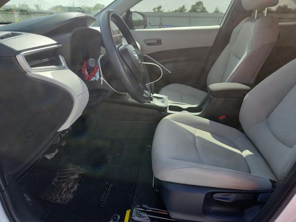 2026 TOYOTA COROLLA CROSS