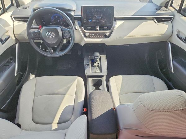 2026 TOYOTA COROLLA CROSS