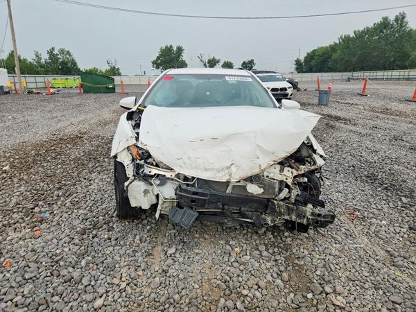2014 TOYOTA COROLLA L/LE