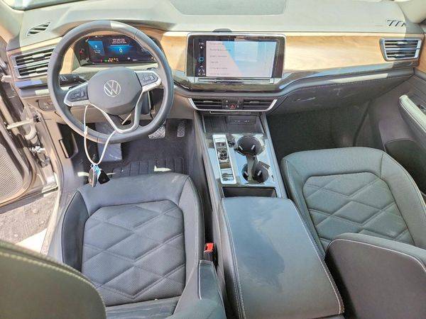 2025 VOLKSWAGEN ATLAS SE