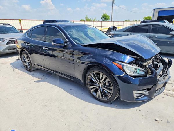 2019 INFINITI Q70