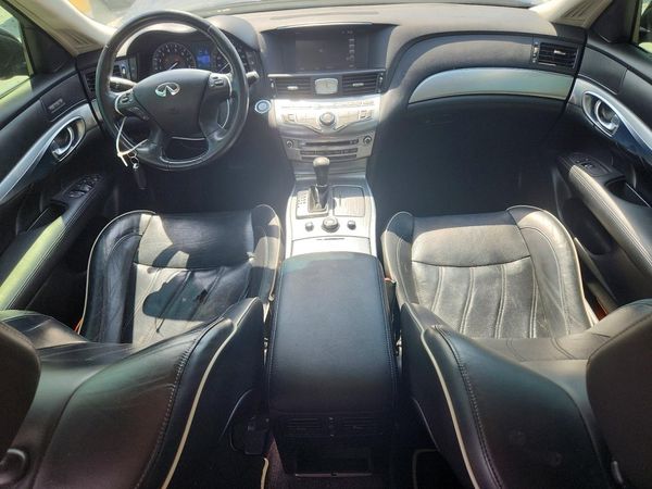 2019 INFINITI Q70